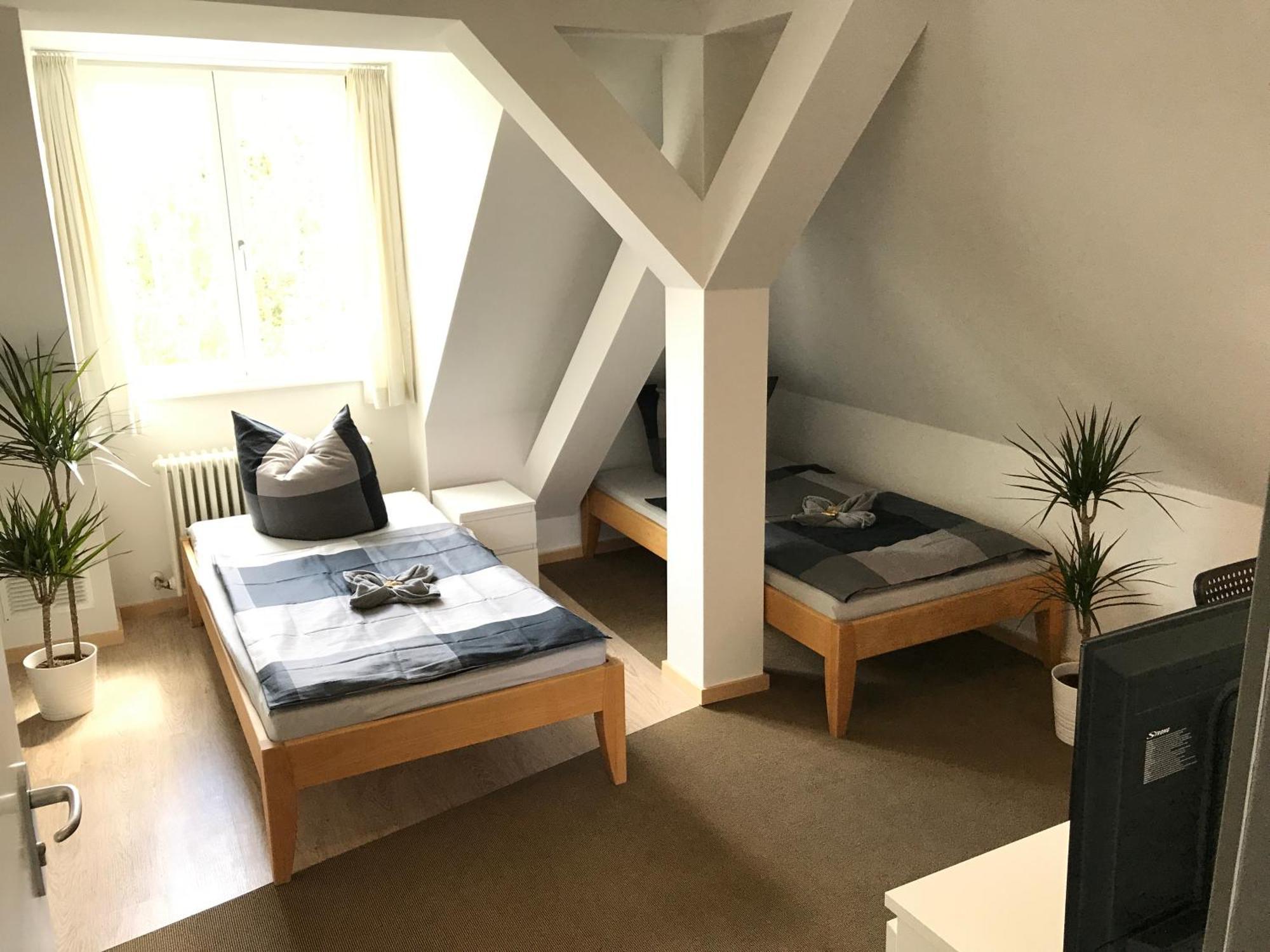 Ferienwohnungen Und Apartmenthaus Halle Saale - Villa Mathilda Ruang foto