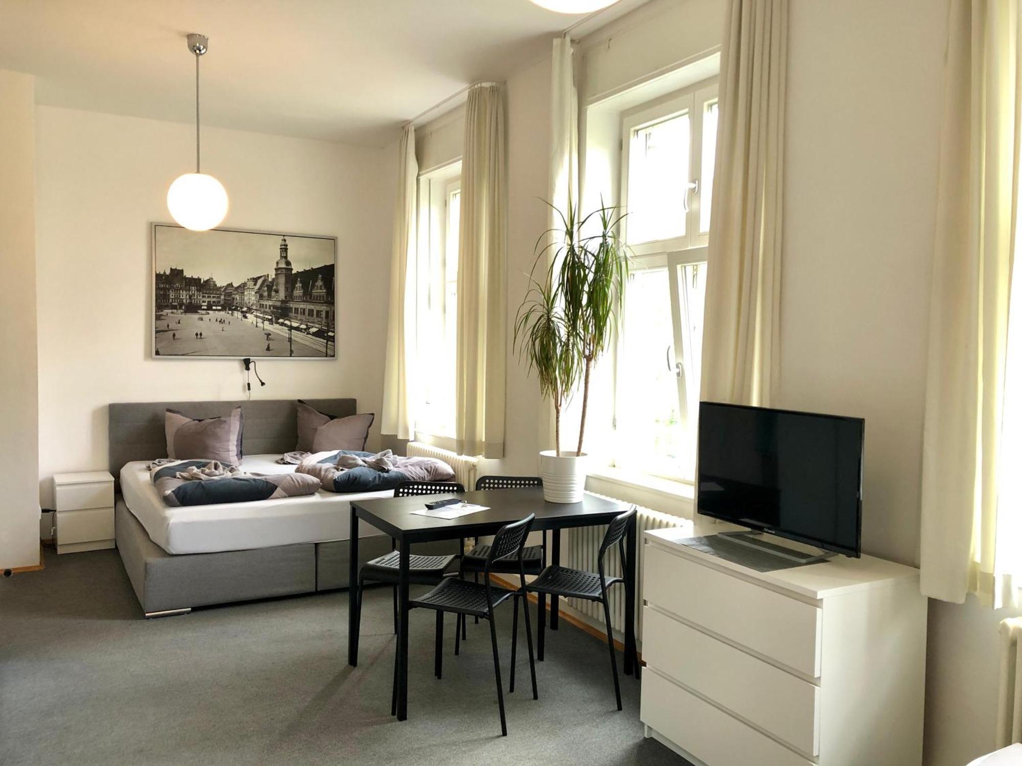 Ferienwohnungen Und Apartmenthaus Halle Saale - Villa Mathilda Ruang foto