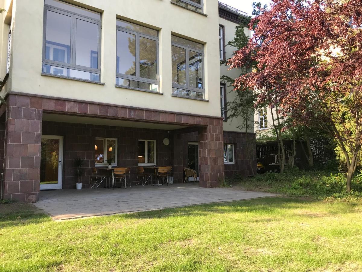 Ferienwohnungen Und Apartmenthaus Halle Saale - Villa Mathilda Bagian luar foto