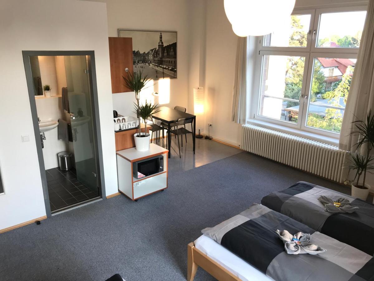 Ferienwohnungen Und Apartmenthaus Halle Saale - Villa Mathilda Bagian luar foto